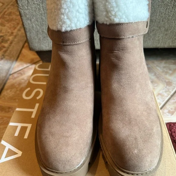 JustFab Tan Heeled Boots with Cream Fur Trim - Picture 5 of 13